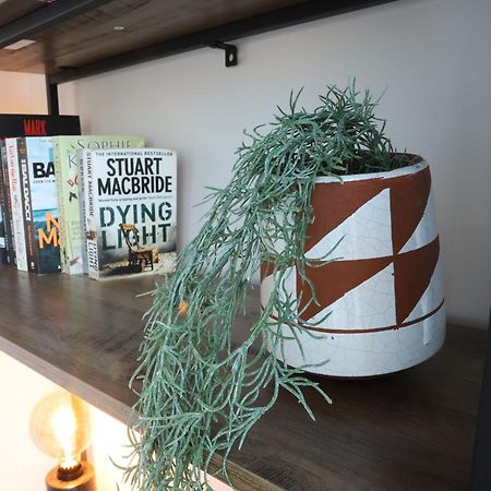 Birmingham Necairport Interchange Shortstay Homebase Eksteriør bilde