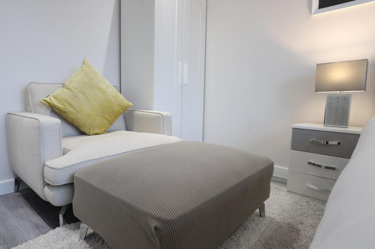Birmingham Necairport Interchange Shortstay Homebase Eksteriør bilde